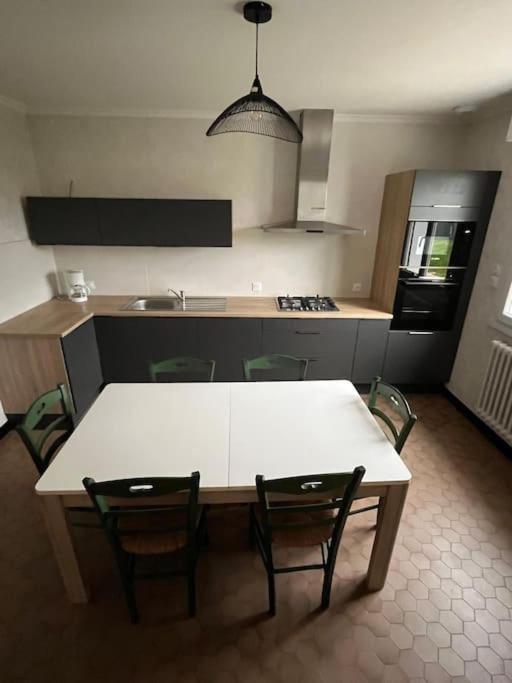 Maison Bretonne 7 Personnes Mellac Eksteriør billede